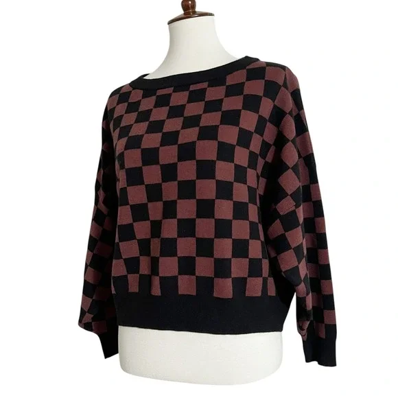 Checkered Crew Neck Sweater - Black and Brown - Picture 10 of 12